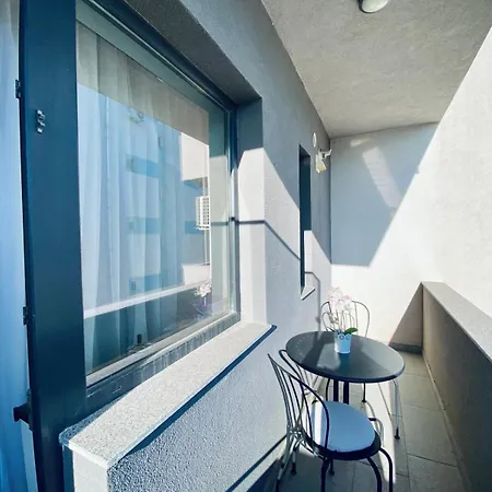 Onix D23 - 12 Apartment *